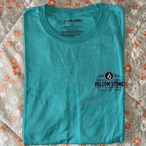 Volcom tee shirt